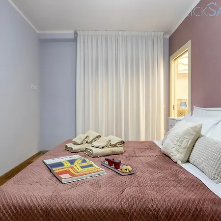 Exclusive In Light House, Close To The Sea Pensión
