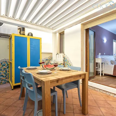 Exclusive In Light House, Close To The Sea Konukevi 3*