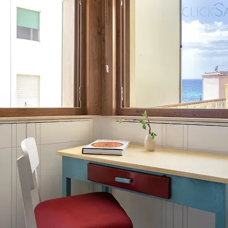 Exclusive In Light House, Close To The Sea Alghero